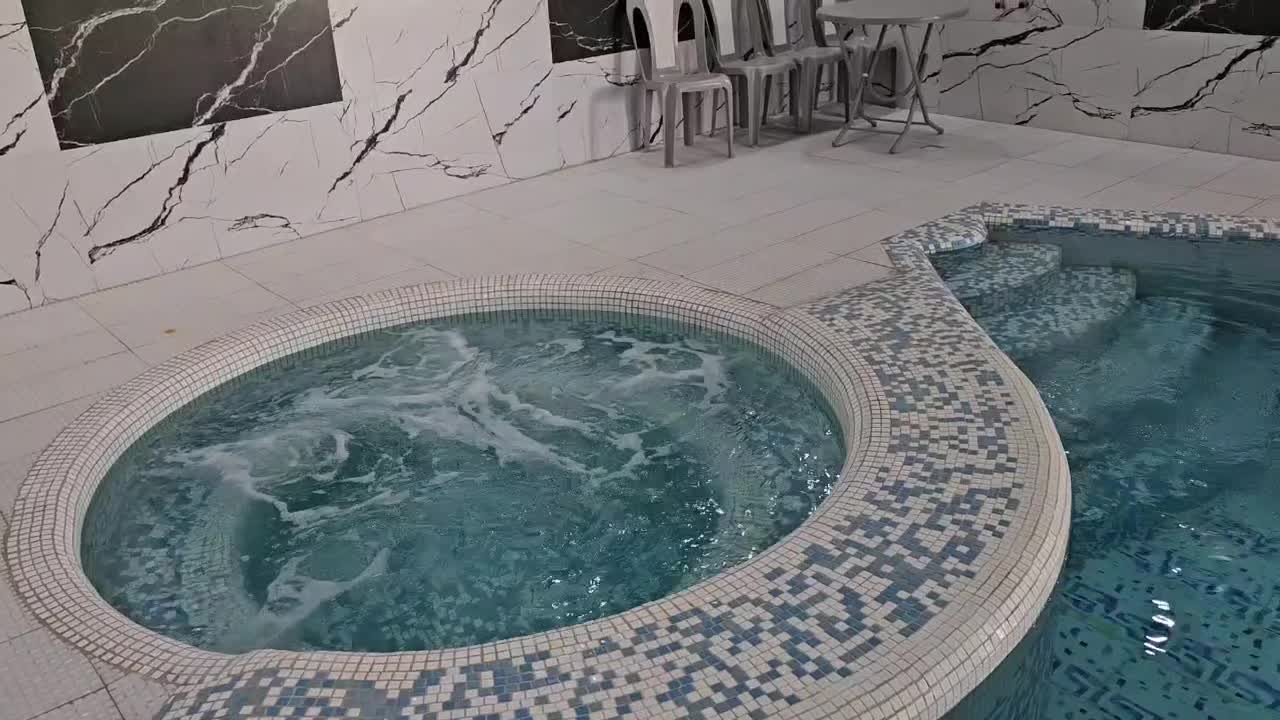 اجاره باغ ویلا جکوزی استخر آب گرم سرپوشیده بیلیارد|اجارهٔ کوتاه‌مدت ویلا و باغ|اصفهان, قهجاورستان|دیوار