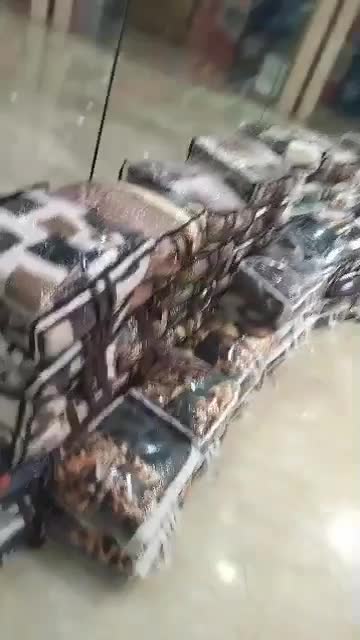 دکور فروشی کاربردی موبایل و لوازم جانبی|فروشگاه و مغازه|چابهار, |دیوار