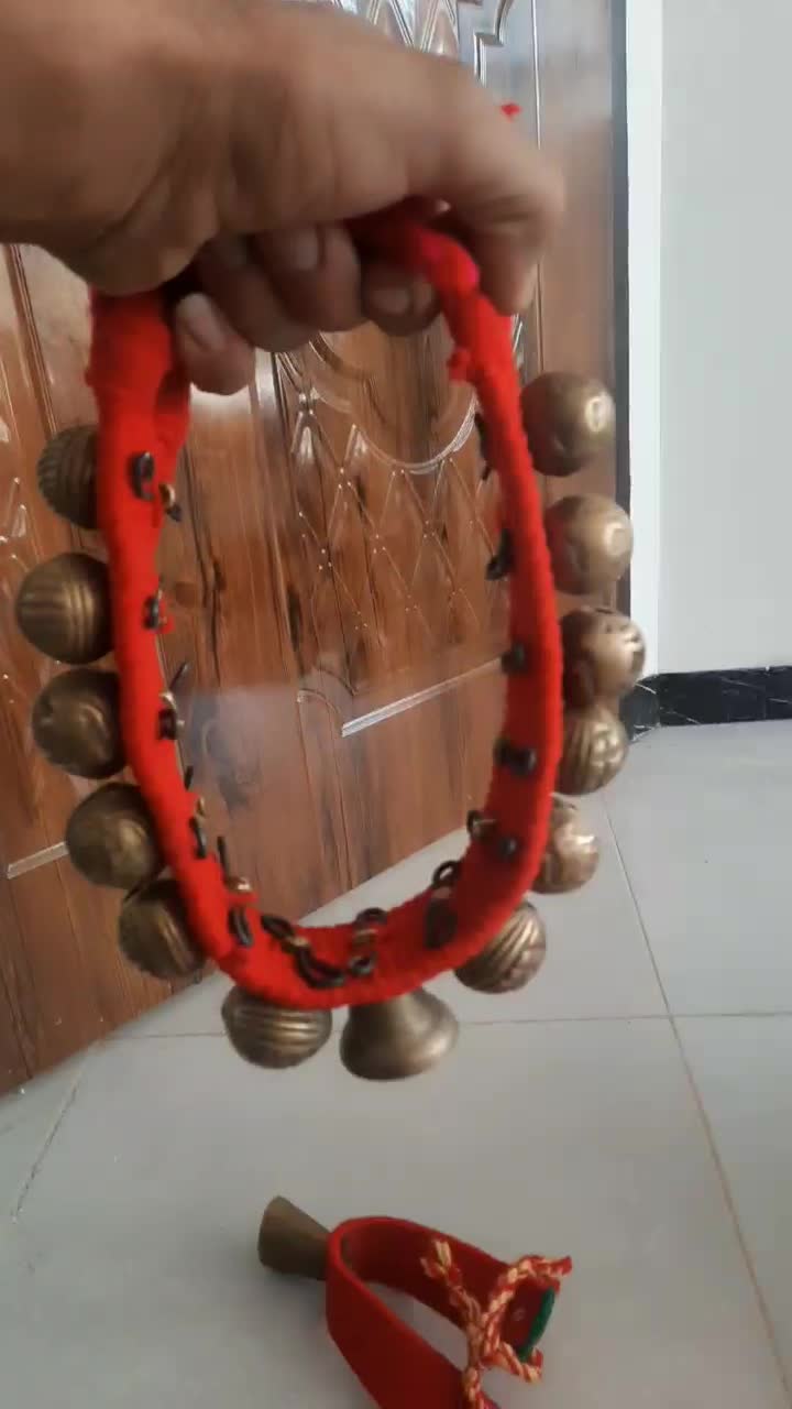 قورچه قرچه زنگلوله قدیمی|کلکسیون اشیاء عتیقه|خمینی‌شهر, |دیوار