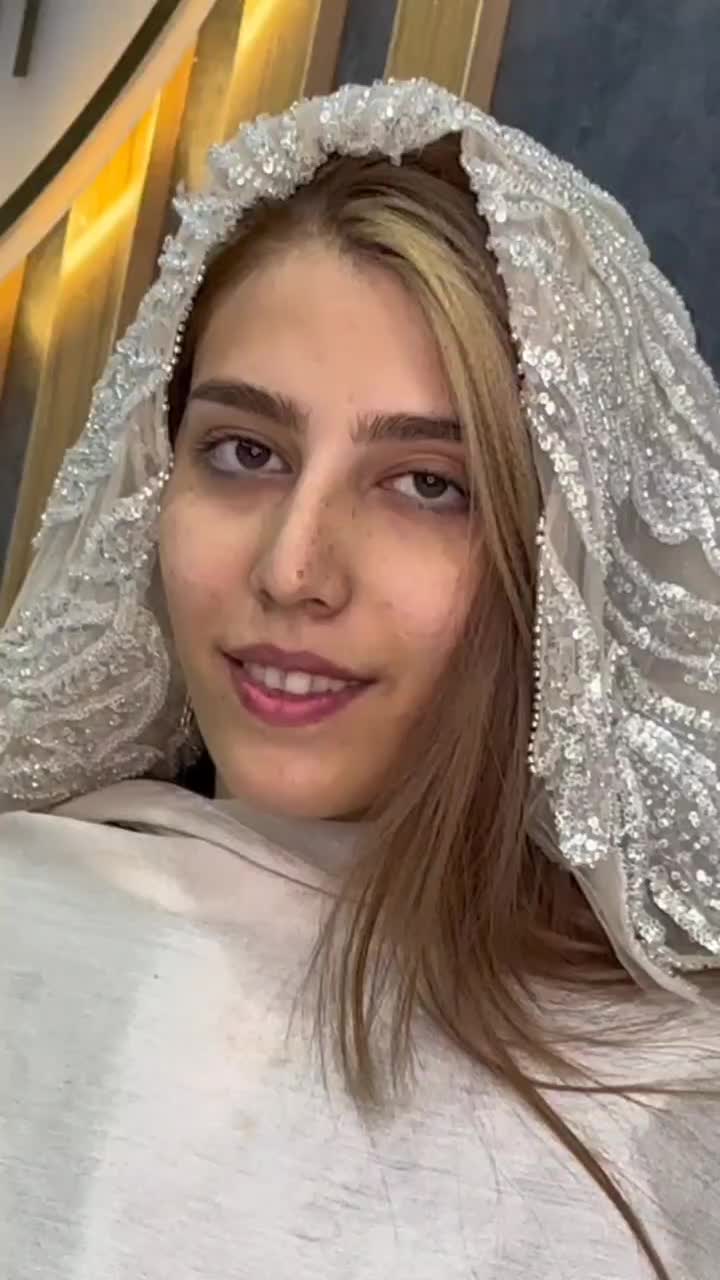 آموزش و انجام میکاپ و شنیون عروس و همراهی با کیفیت|خدمات آرایشگری و زیبایی|مشهد, رستگار|دیوار