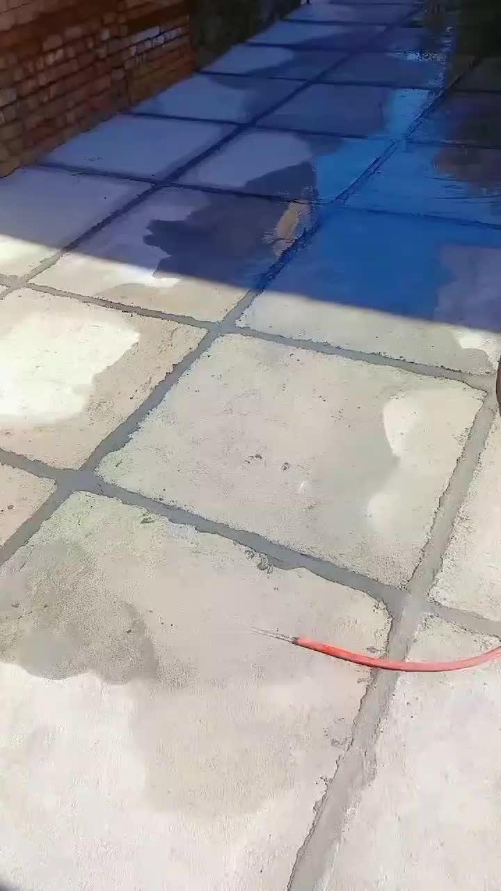 سیمانکاری نرمه تگری اجرای کف چهار گوشه دقیق|خدمات پیشه و مهارت|ارومیه, |دیوار