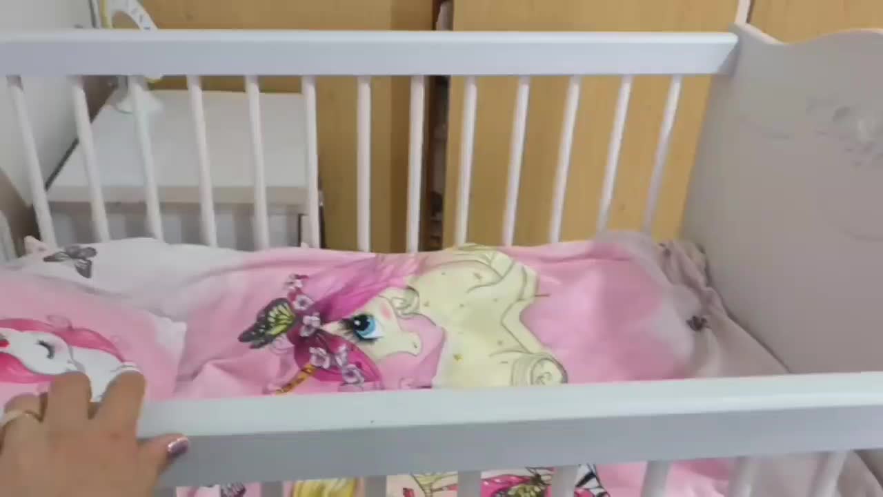 تخت خواب بچه|تخت و صندلی بچه|باغستان, |دیوار