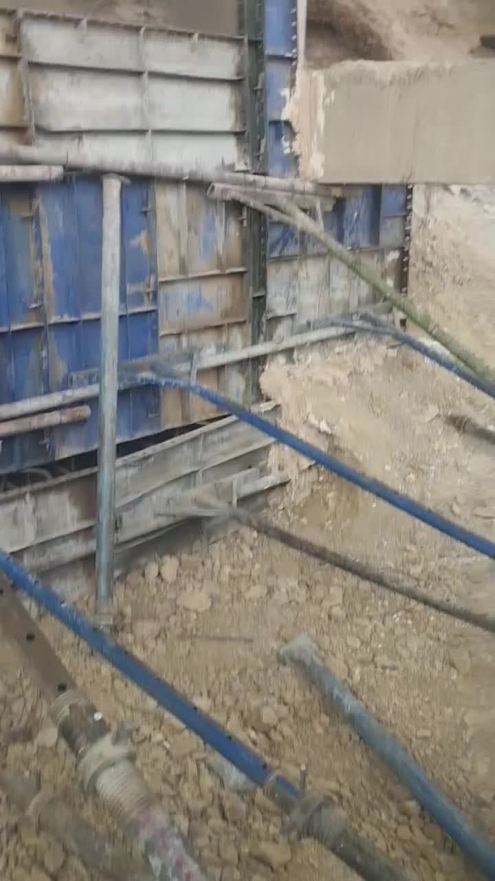 اجرای اسکلت بتن وآرماتور بندی فنداسیون کرومیت سوله|خدمات پیشه و مهارت|بومهن, |دیوار