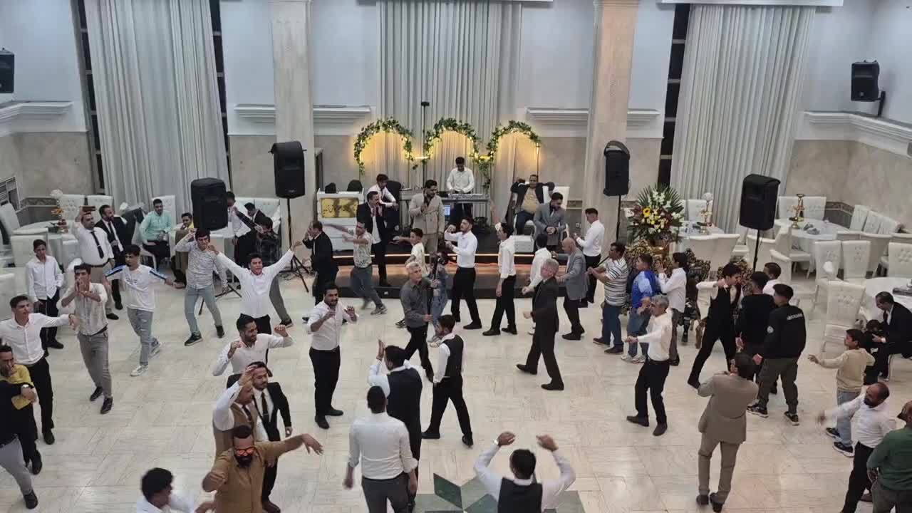 تالار بزرگ   غذا و میوه وشیرینی خدمات 195هزارتومان|خدمات پذیرایی، مراسم|مشهد, کوی سیدی|دیوار