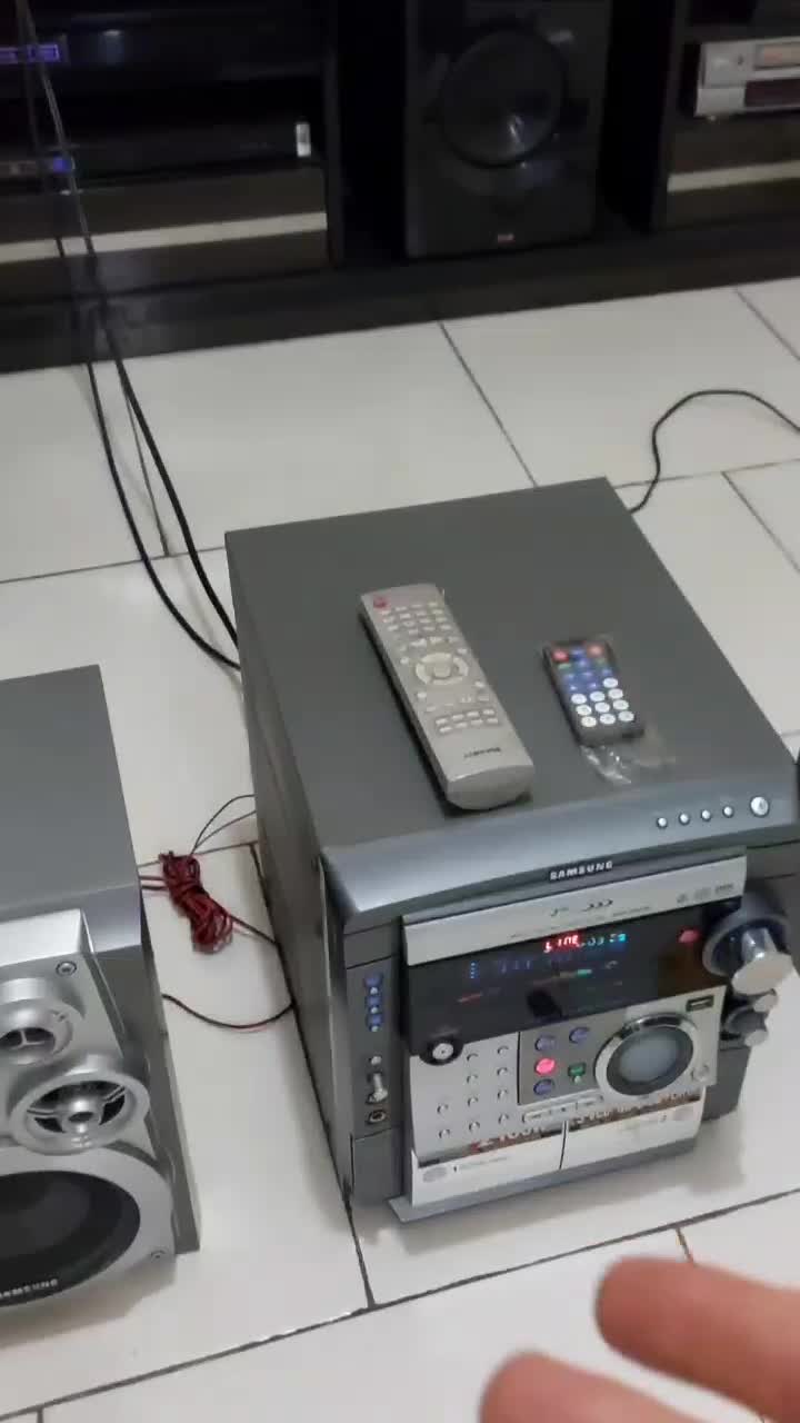 Samsung بلوتوثدار USB CD کاملا سالم|سیستم صوتی خانگی|تهران, آذری|دیوار