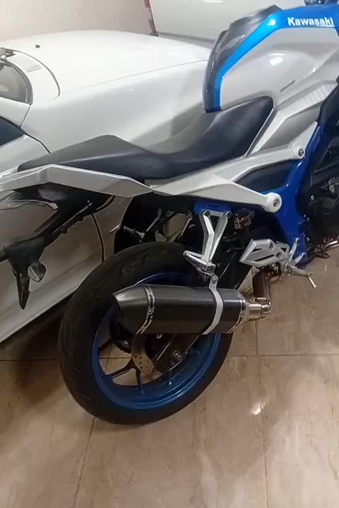 موتور بلنتا ابی سفید|موتورسیکلت|قزوین, |دیوار