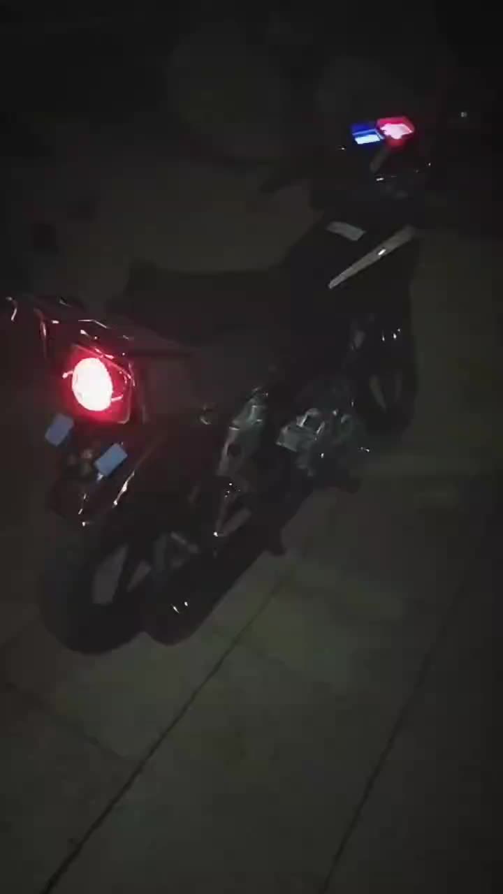 200پرواز|موتورسیکلت|یزد, |دیوار