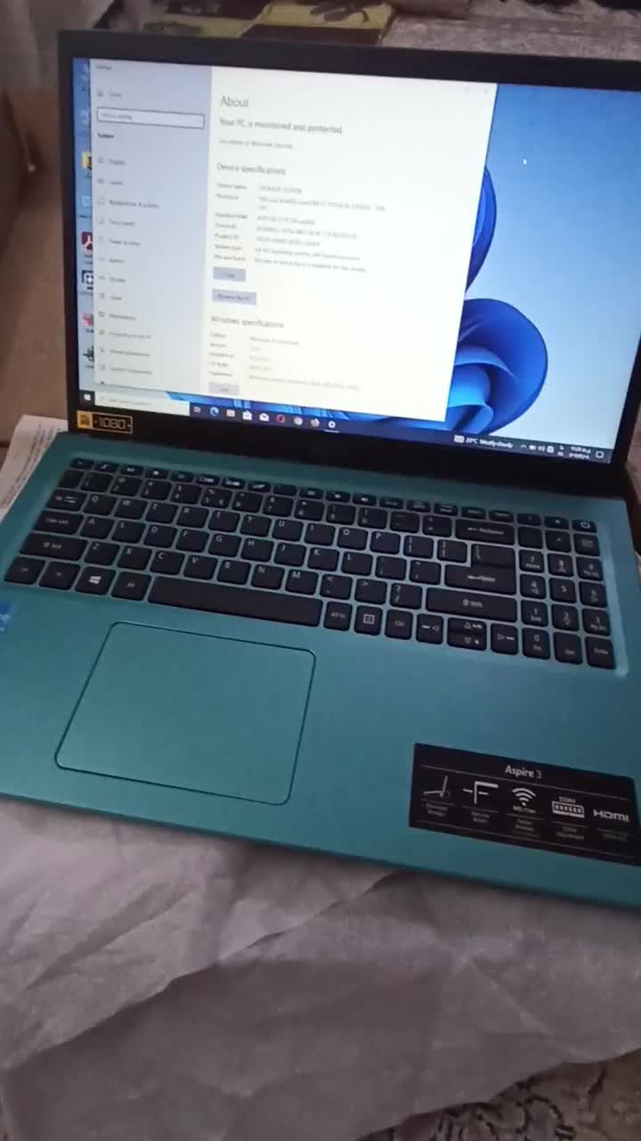 Acer Aspire۳با کارتن و متعلقات در حد نو|رایانه همراه|اصفهان, خرم|دیوار