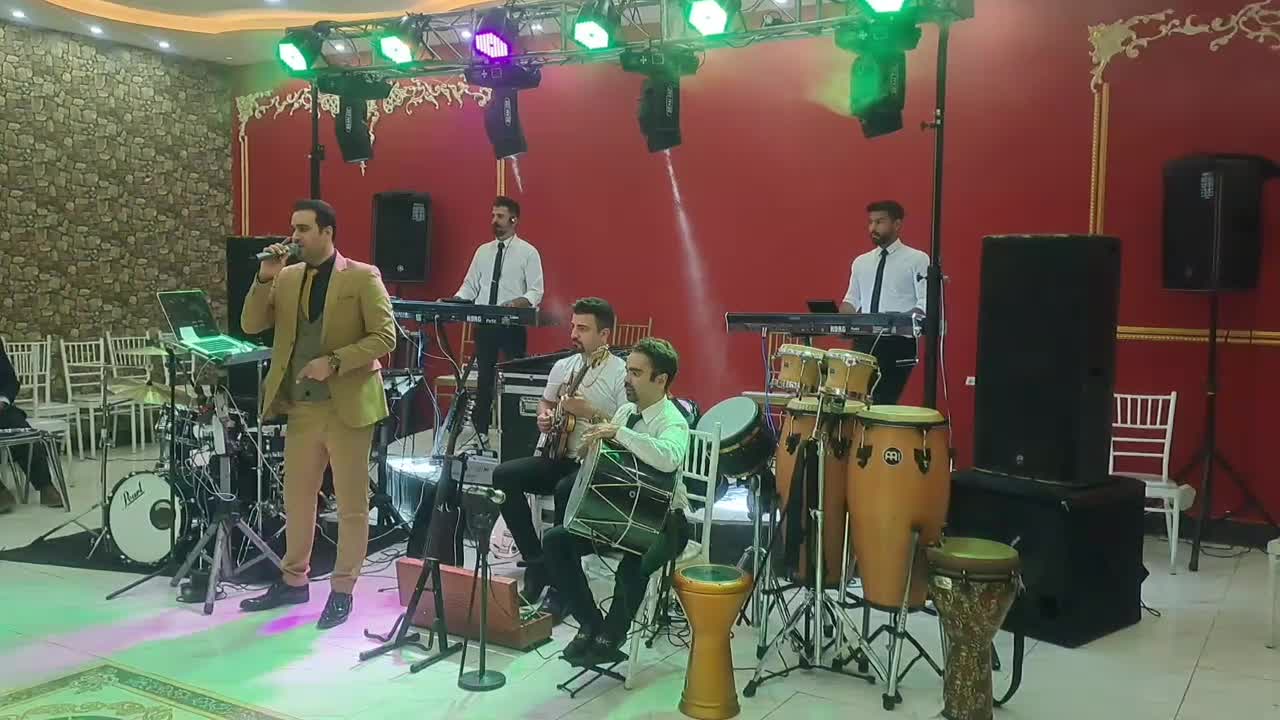 باغ.تالار..صوفیان|خدمات پذیرایی، مراسم|صوفیان, |دیوار