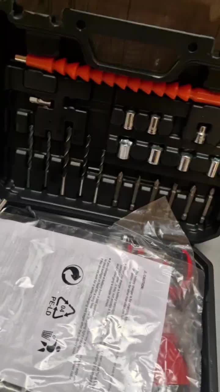 دریل شارژی 24 ولت ادون ادن دو باطری همراه با لوازم|ماشین‌آلات صنعتی|مشهد, توس (بلوار توس)|دیوار