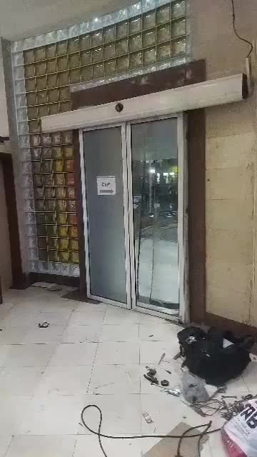 تعمیرجک درب پارکینگ کرکره برقی درب شیشه ای اتومات|خدمات پیشه و مهارت|تهران, نارمک|دیوار