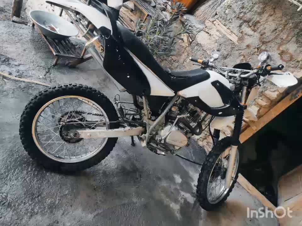 موتور 200هاتفوت|موتورسیکلت|کلاترزان, |دیوار