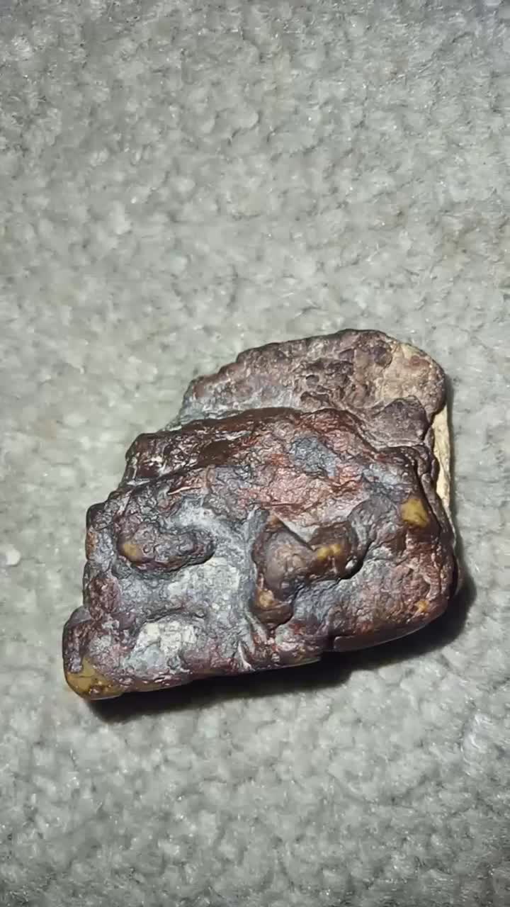 سنگ مشکوک به شهاب|جواهرات|تهران, نعمت‌آباد|دیوار