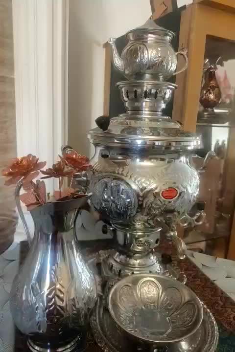 فروش سماورگازی به همراه ست استیل پارچ وسینی وکاسه.|سماور، چای‌ساز، قهوه‌ساز|اصفهان, نقش جهان|دیوار