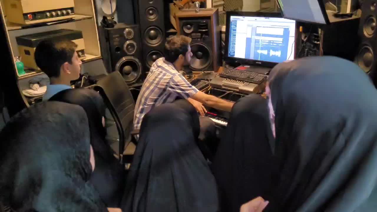 آموزش سلفژ و اواز و گیتار|خدمات آموزشی|اراک, |دیوار