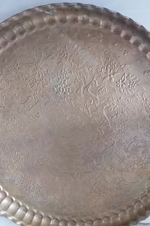 دیگ مسی قدیمی گلدان حکاکی شده مجمع بزرگ مسی|ظروف پخت‌وپز|کهریزک, |دیوار