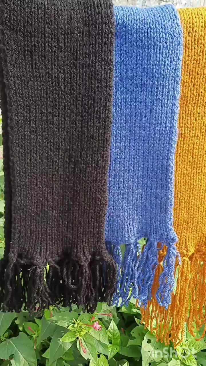 شال گردن دستبافت|لباس|رشت, هلال احمر|دیوار