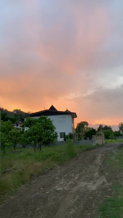 400متر ویلا450متر زمین/نیمه ساخته با سند و پروانه|فروش خانه و ویلا|خرمآباد (تنکابن), |دیوار