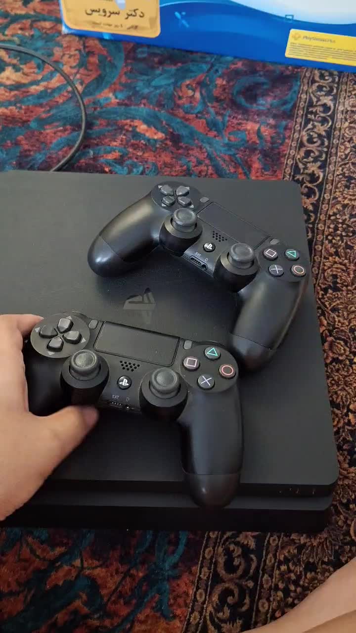 ps4 slim یک ترا دو دسته فابریک سفارش اروپا|کنسول، بازی ویدئویی و آنلاین|تهران, تهرانپارس غربی|دیوار