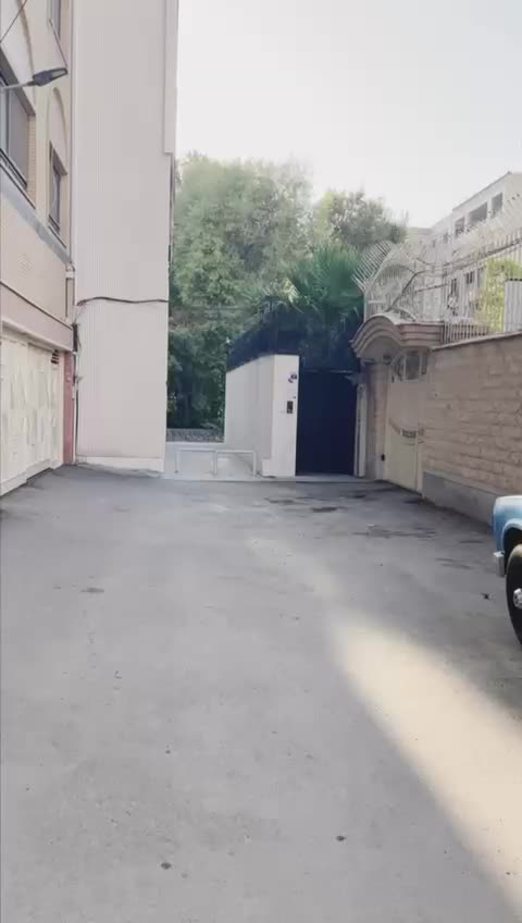 ۳ واحد فول بازسازی اما فقط پول زمینش بدید|فروش آپارتمان|اصفهان, پارک مشتاق|دیوار