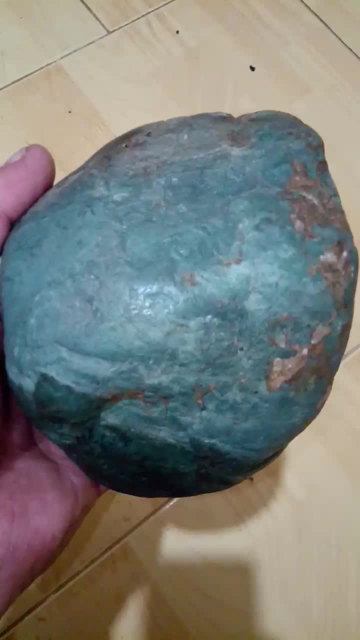 گوهرسنگ زمرد|جواهرات|شاهین‌شهر, خانه کارگر|دیوار