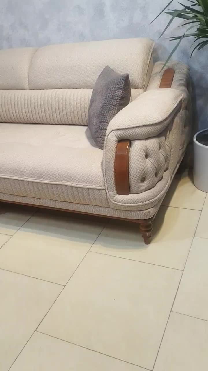 به یک فروشنده خانم مجرب نیازمندیم|استخدام بازاریابی و فروش|مشکین‌دشت, |دیوار