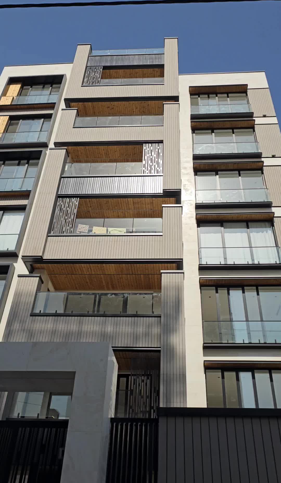 نرده‌کلاسیک،مدرن لوتوس|خدمات پیشه و مهارت|یزد, |دیوار