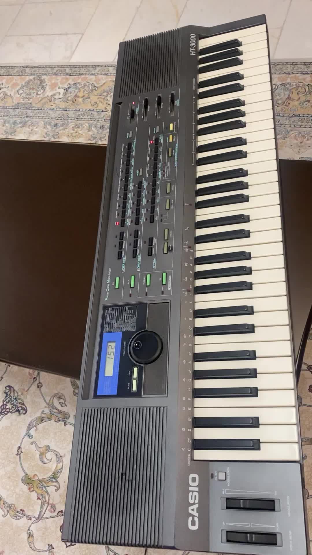 ارگ casio -HT3000|پیانو، کیبورد، آکاردئون|تهران, تهرانپارس غربی|دیوار