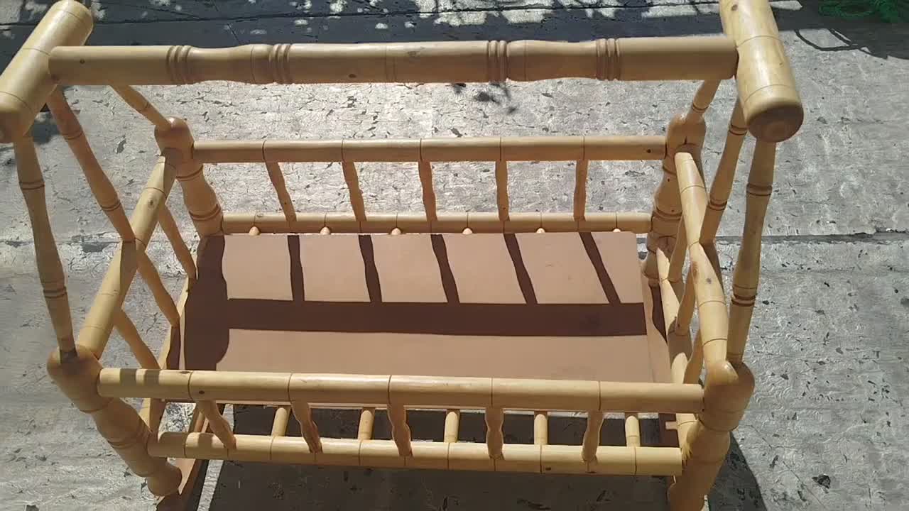 گهواره چوبی  و کالسکه دلیجان|کالسکه و لوازم جانبی|همدان, |دیوار