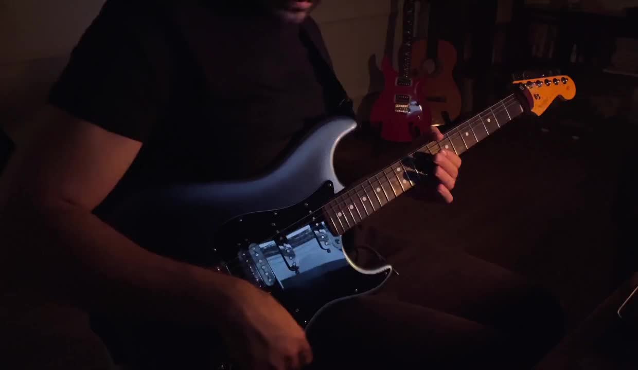 گیتار الکتریک Fender Dark knight|گیتار، بیس، امپلیفایر|تهران, درختی|دیوار