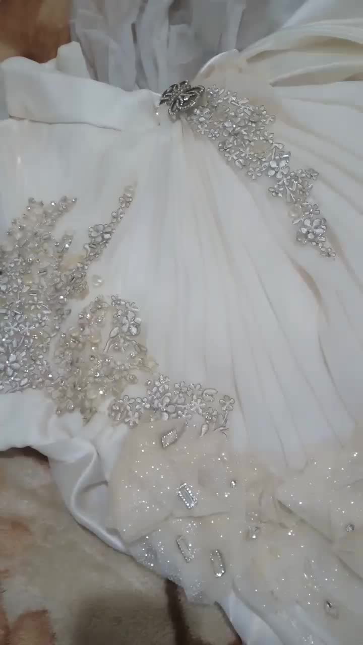 لباس عروس|لباس|تهران, مسعودیه|دیوار