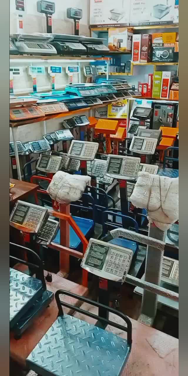 ترازو 80رومیزی کارتخوان پوز|فروشگاه و مغازه|کیاشهر, |دیوار