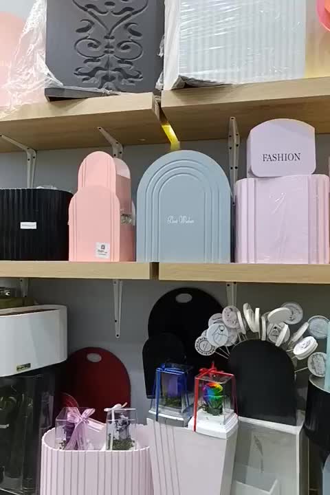 گل گیاه|گل و گیاه طبیعی|سبزوار, کاشفی شمالی (دادگستری)|دیوار