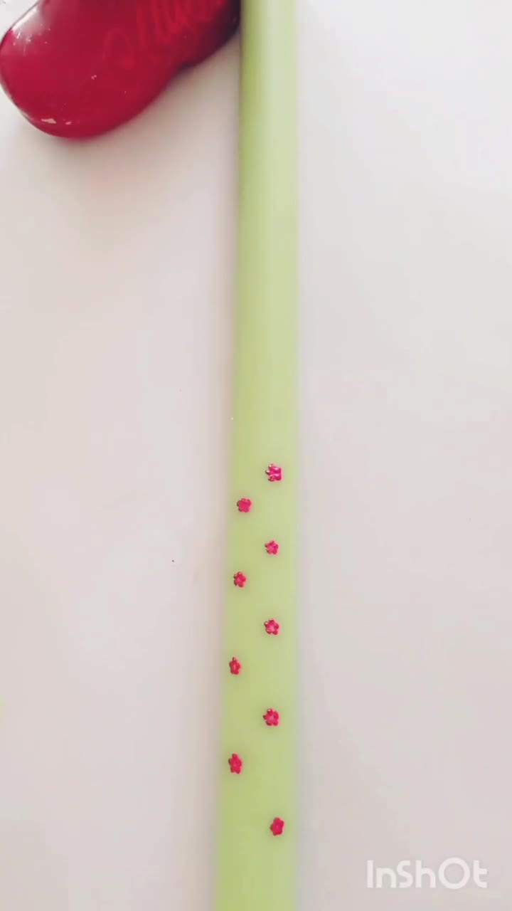 شمع بابونه شناور|صنایع دستی و سایر لوازم تزئینی|فارسان, |دیوار