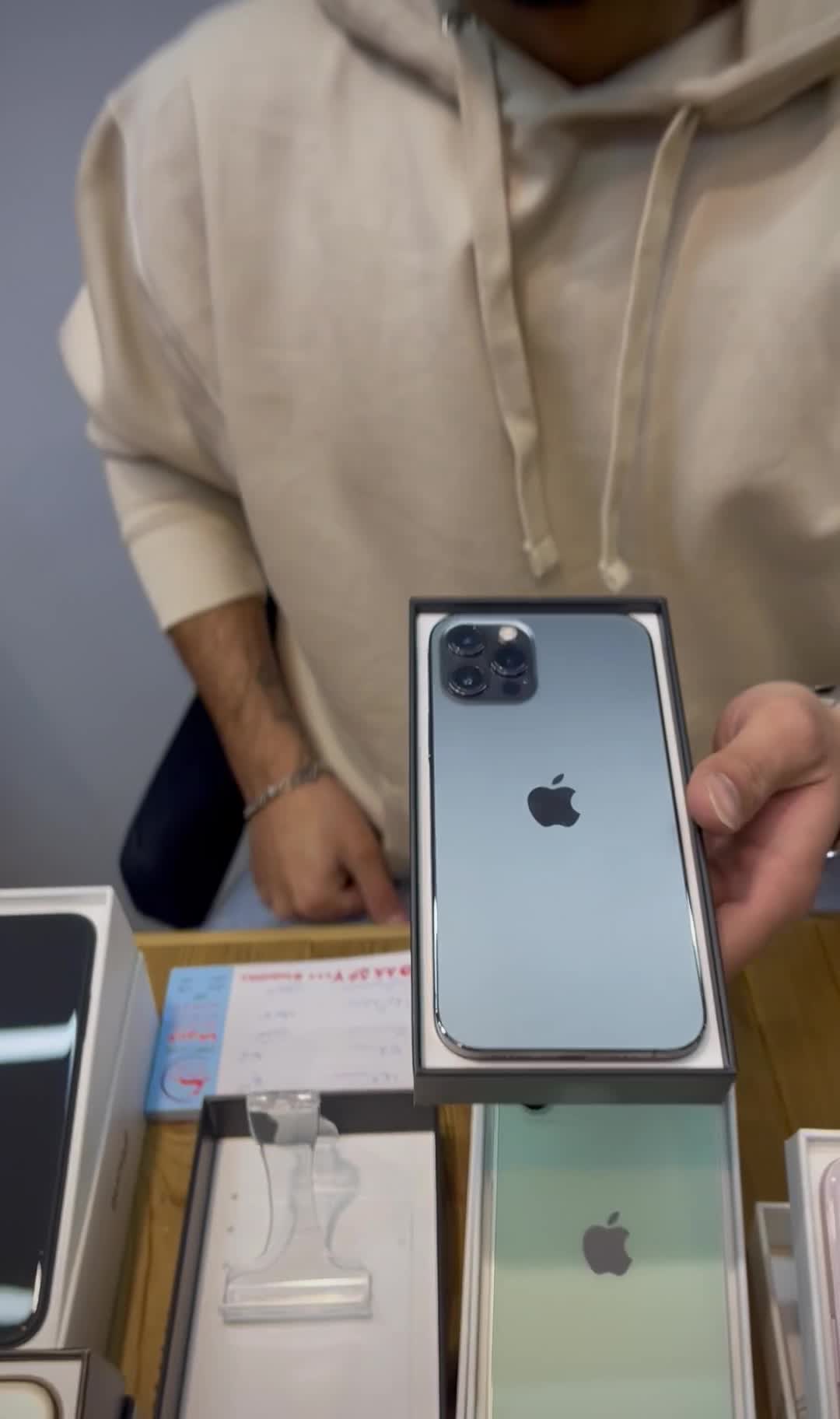 ایفون 12 پرواقساطی/تحویل‌فوری/فقط‌باکارت‌شناسایی|موبایل|تهران, شهرک غرب|دیوار