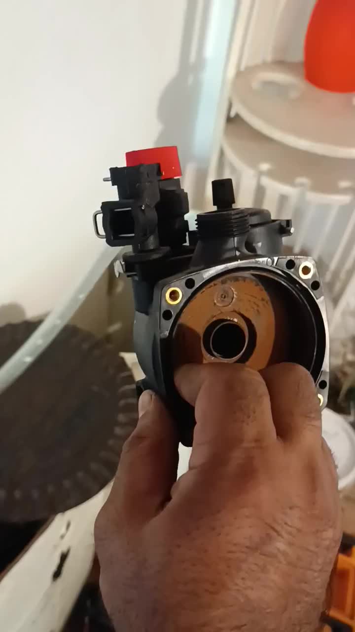 تعمیرات نصب پکیج های دیواری آبگرم کن دیواری بخاری|خدمات پیشه و مهارت|نور, |دیوار