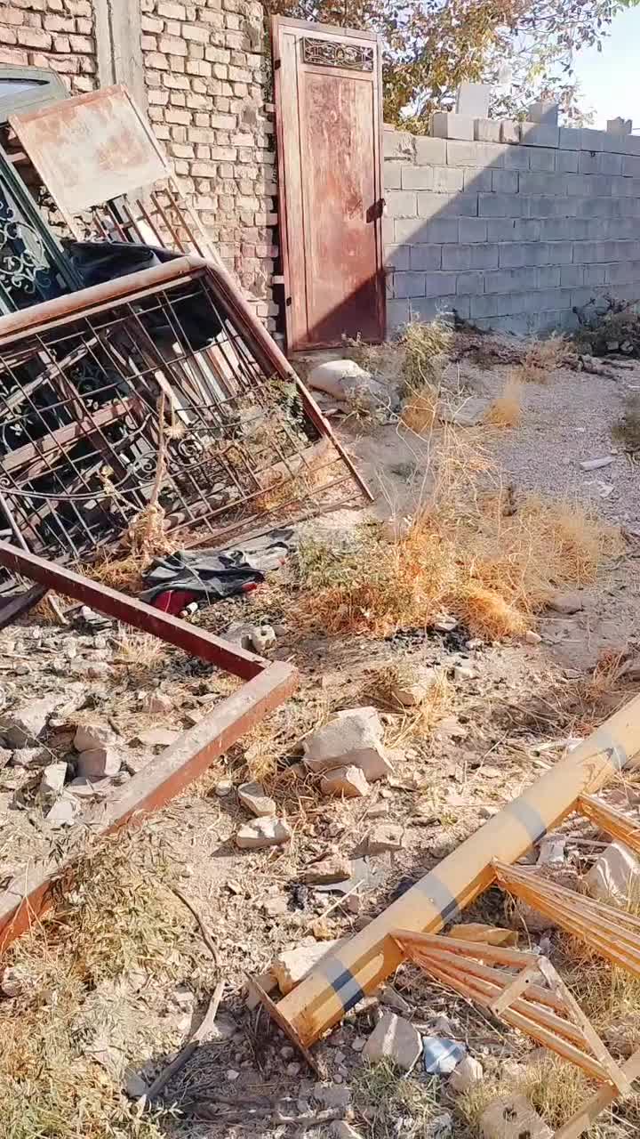 آهن پدر پنجره دست دو درحد|مصالح و تجهیزات ساختمان|بیضا, |دیوار