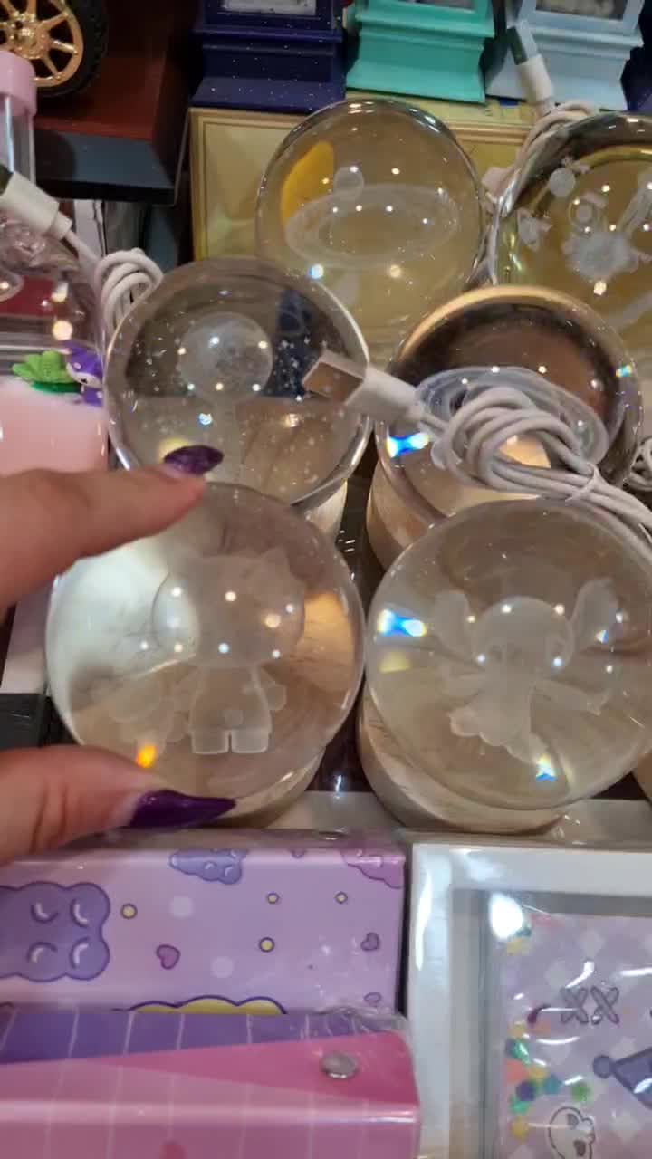 گوی کریستال زیر چوپی  ۶سانت ۱۸۰ و ۸سانت  ۳۳۰ تومان|چراغ خواب و آباژور|اصفهان, طامه|دیوار