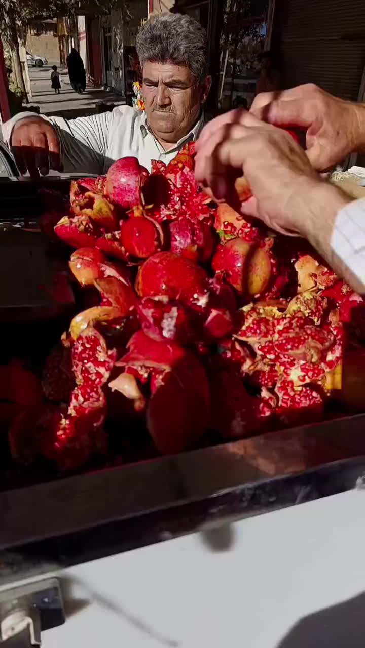 آبگیری انار ، آب انار ، رب انار ، انار|خوردنی و آشامیدنی|کوهدشت, |دیوار