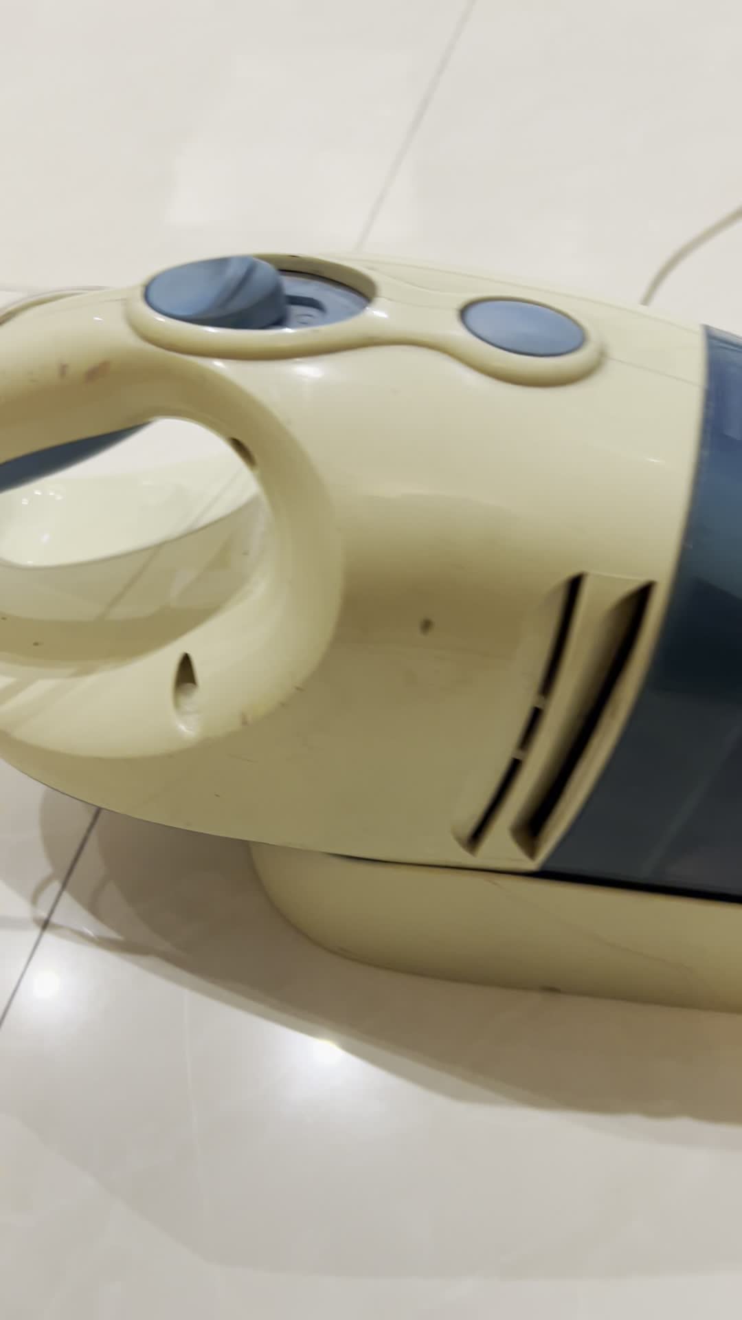 جارو شارژی بلک اندکرBLAK+DECKER|جاروبرقی، جارو شارژی، بخارشو|تهران, سهروردی|دیوار