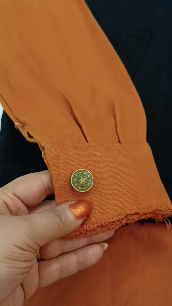 کت کتان|لباس|رشت, آب و برق|دیوار