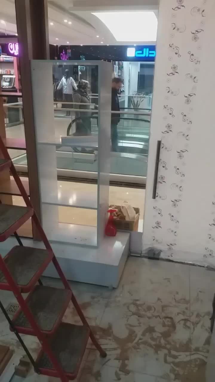 دکور و ویترین مغازه|فروشگاه و مغازه|شهرکرد, |دیوار