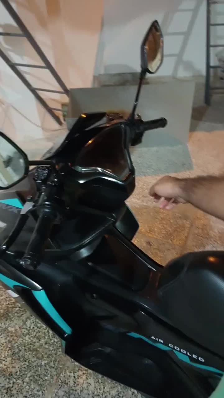 ایروکس۱۷۰|موتورسیکلت|خمیر, |دیوار