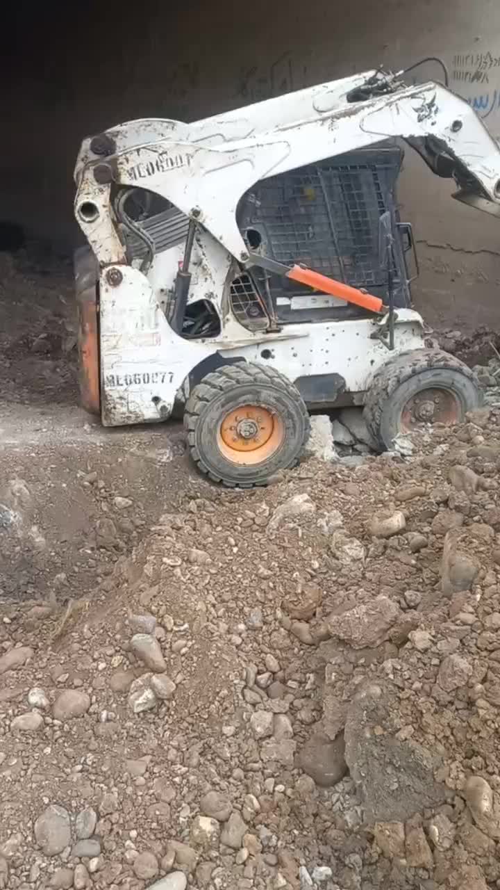 اجاره‌غلطک‌وبابکت‌تخریب|خدمات پیشه و مهارت|رشت, معلولین|دیوار