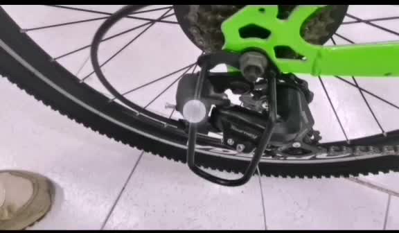 دوچزخه 26 حرفه ای|دوچرخه، اسکیت، اسکوتر|شیراز, شیشه‌گری|دیوار