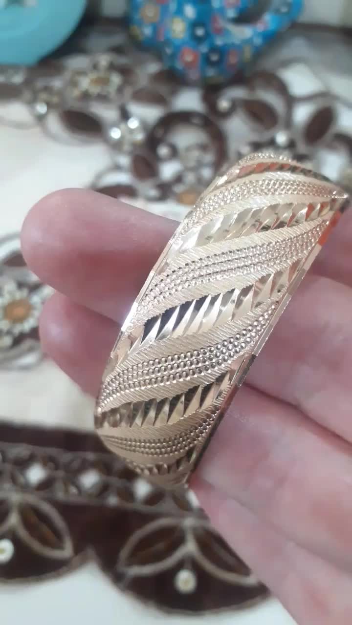 النگو طلاروس|بدلیجات|اهواز, سپیدار|دیوار