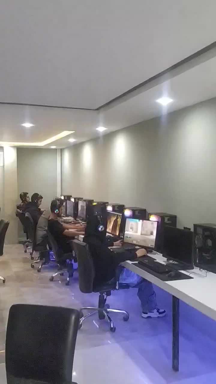 گیم نت ققنوس|رایانه رومیزی|زاهدان, |دیوار