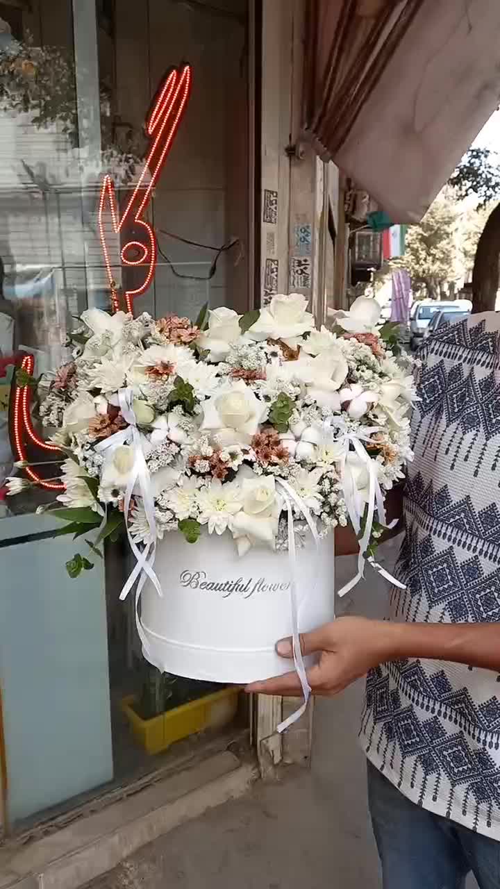 دسته گل/سبد گل/باکس گل /گل خواستگاری/بله برون|گل و گیاه طبیعی|تهران, مهرآباد جنوبی|دیوار