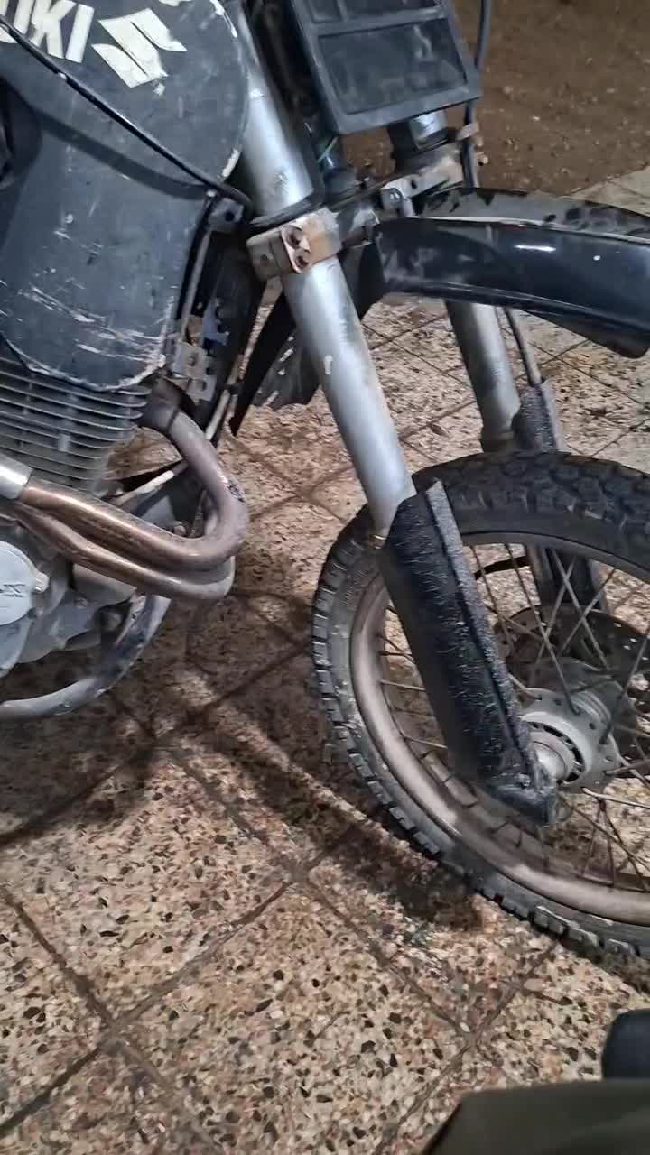 سوزوکی ۲۵۰ چهارسوپاپ|موتورسیکلت|اهواز, غیزانیه|دیوار