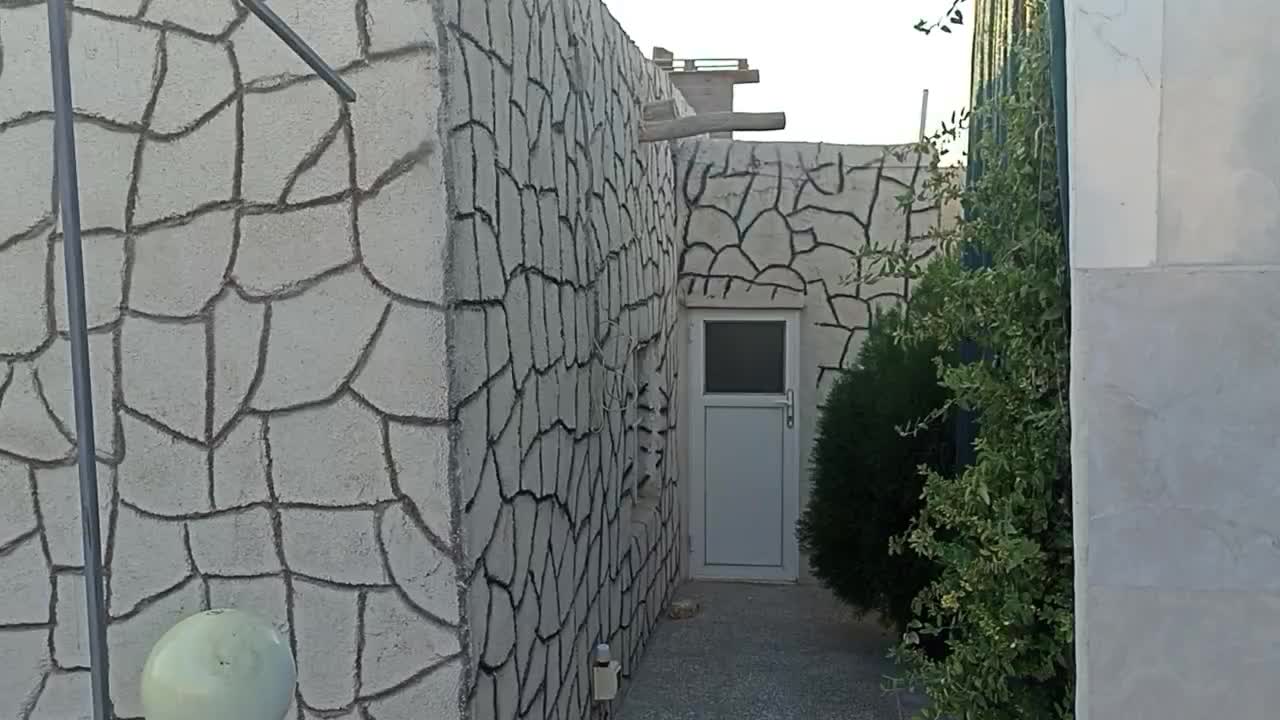 اجاره روزانه باغ سمت کبوترآباد نوساز باآب شهری|اجارهٔ کوتاه‌مدت ویلا و باغ|اصفهان, بهارستان|دیوار